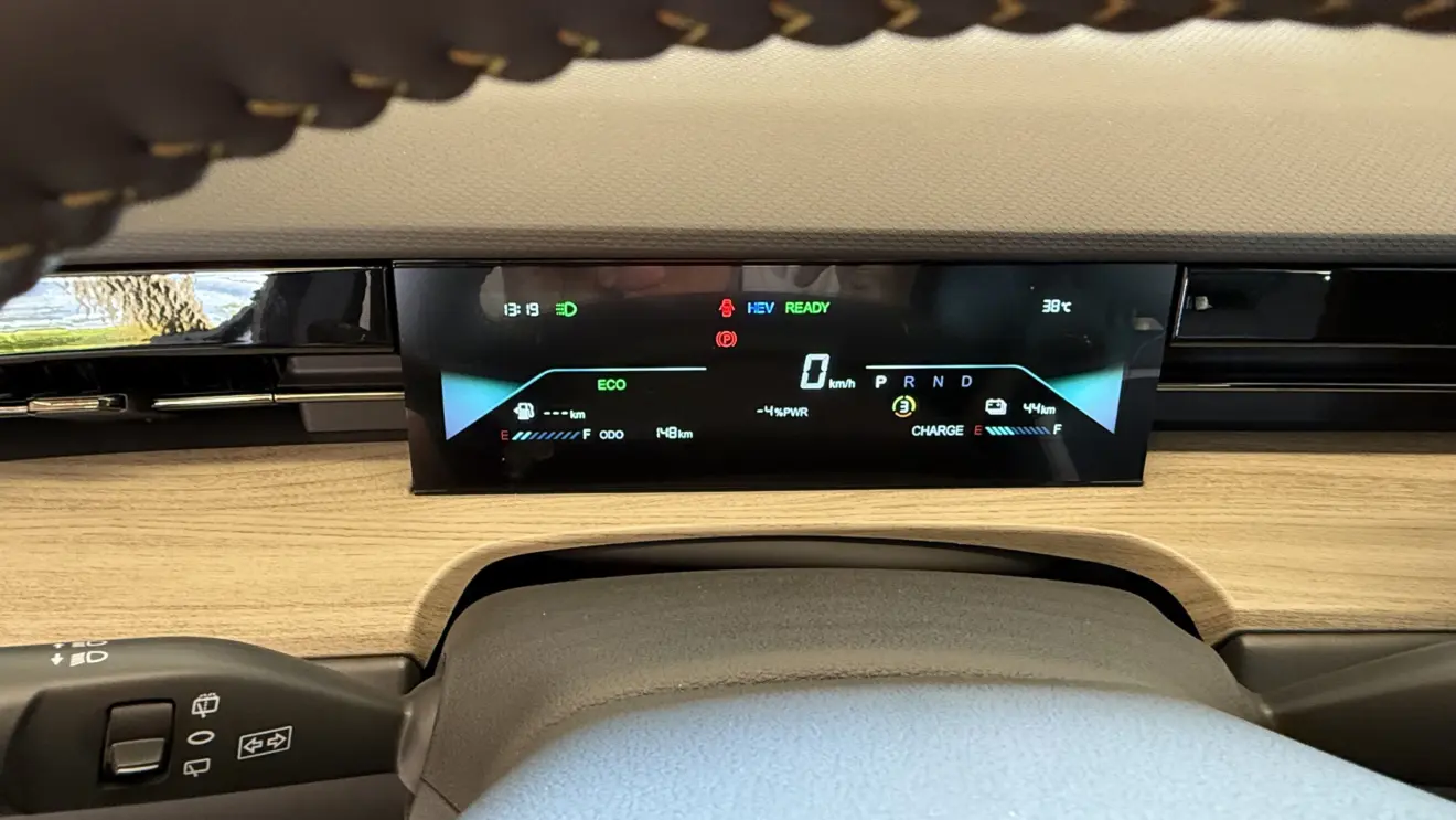 Painel de instrumentos ligado do Jetour S06 Advance