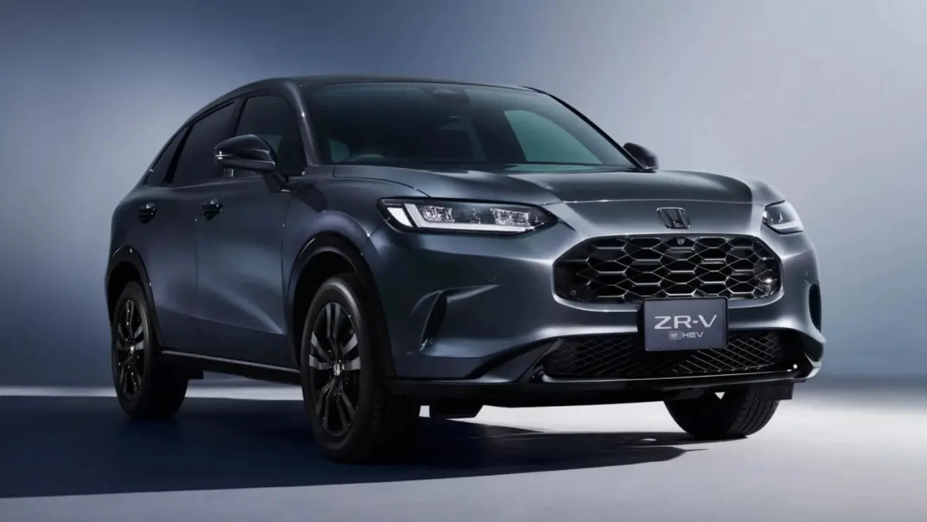 Honda ZR-V Black Style e:HEV cinza visto de frente