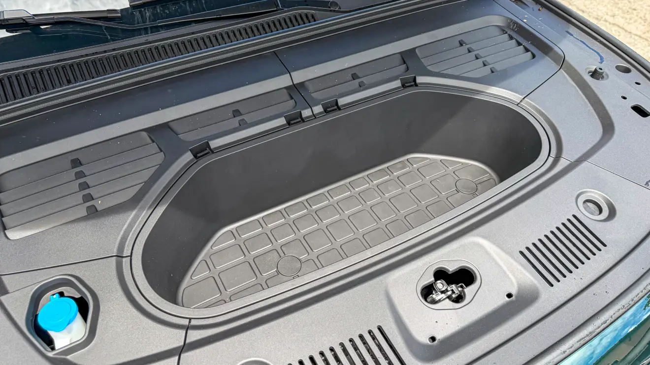 Frunk do Leapmotor C10 BEV