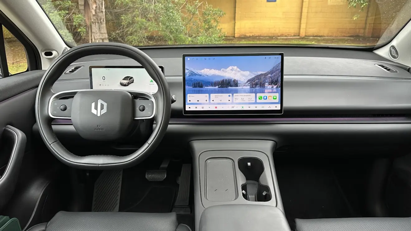 Painel do SUV Leapmotor C10 REEV 