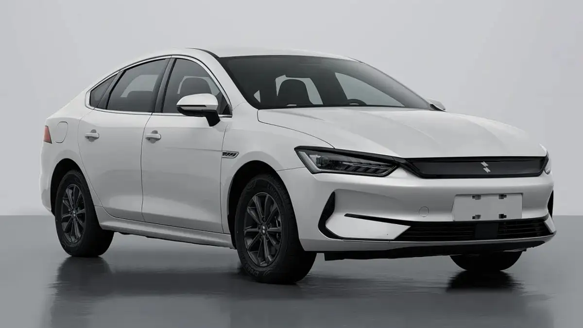 Link e5 branco de frente byd de uber