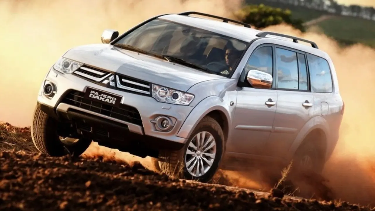 Mitsubishi Pajero Dakar