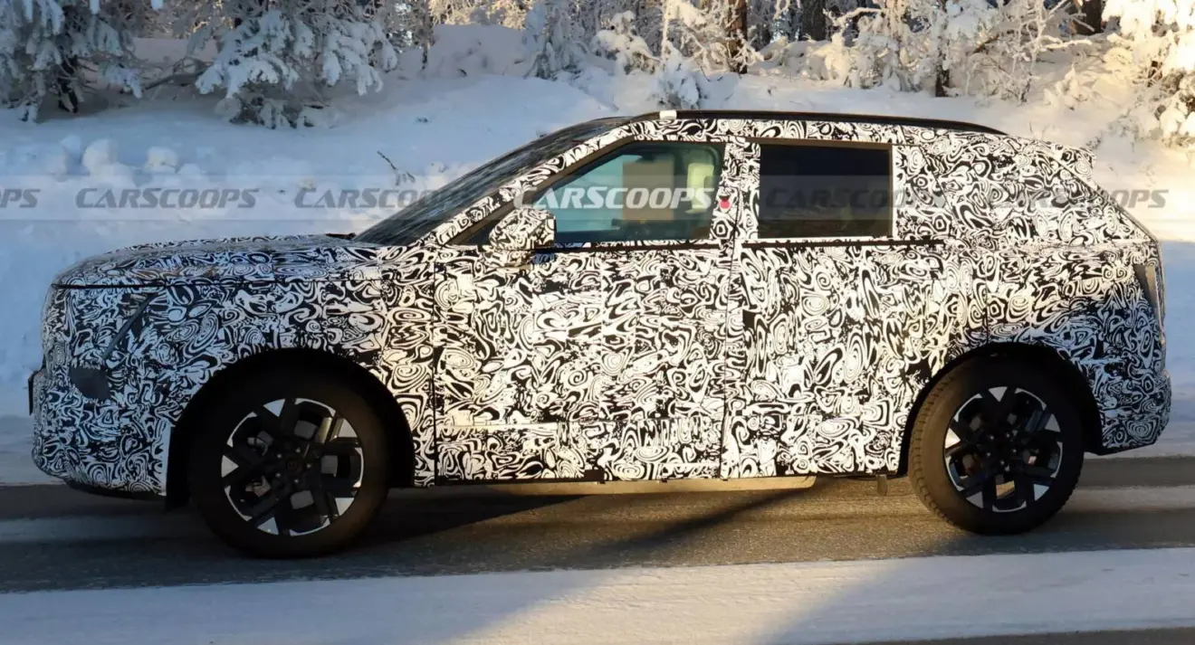 Novo Hyundai Tucson camuflado de lateral