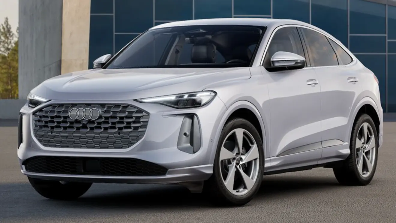 Audi Q5 Sportback Advanced TFSI quattro S Tronic prata visto de frente