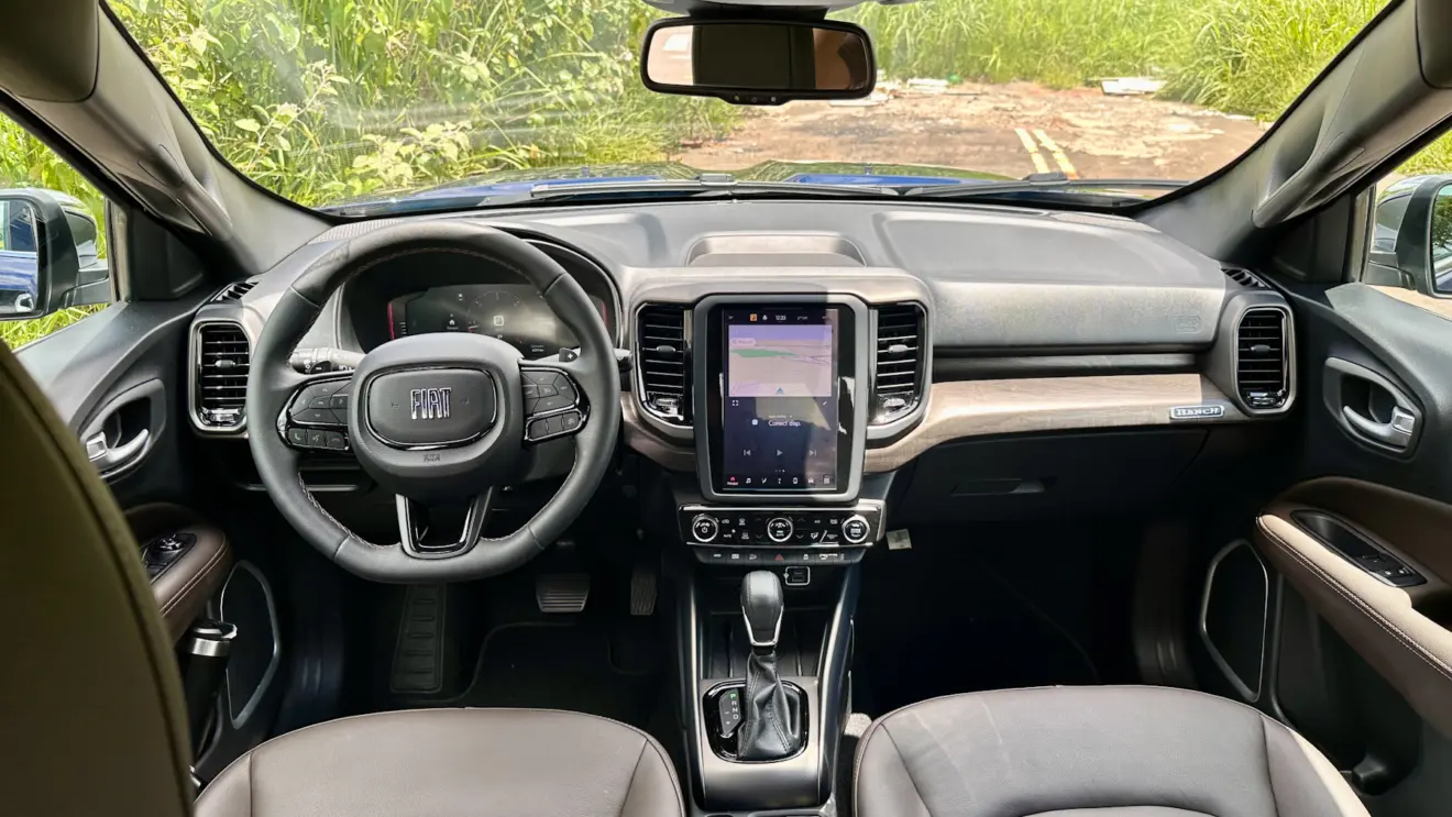 interior Fiat Toro Ranch [Auto+ / João Brigato]