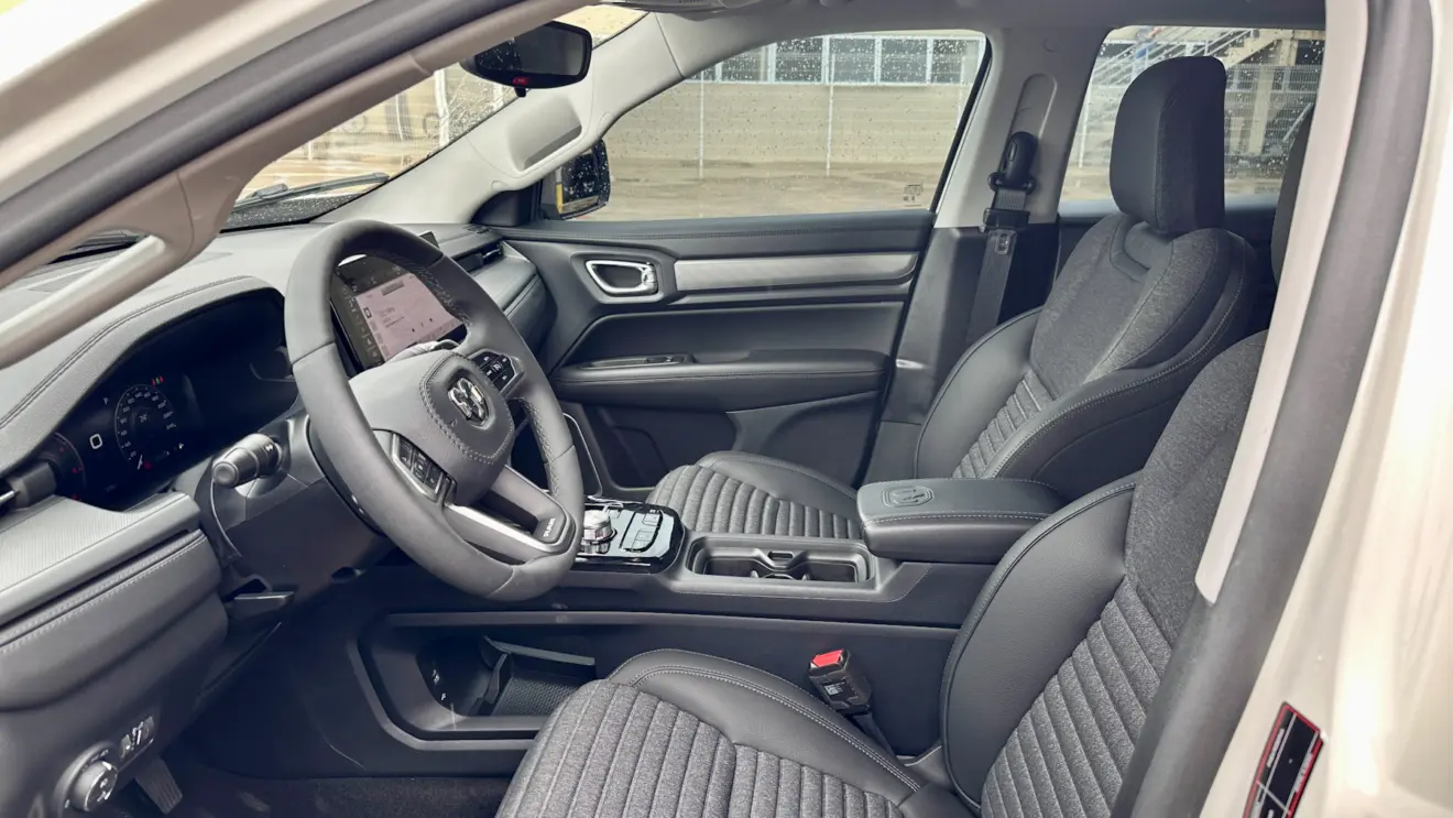 banco dianteiro ram rampage big horn