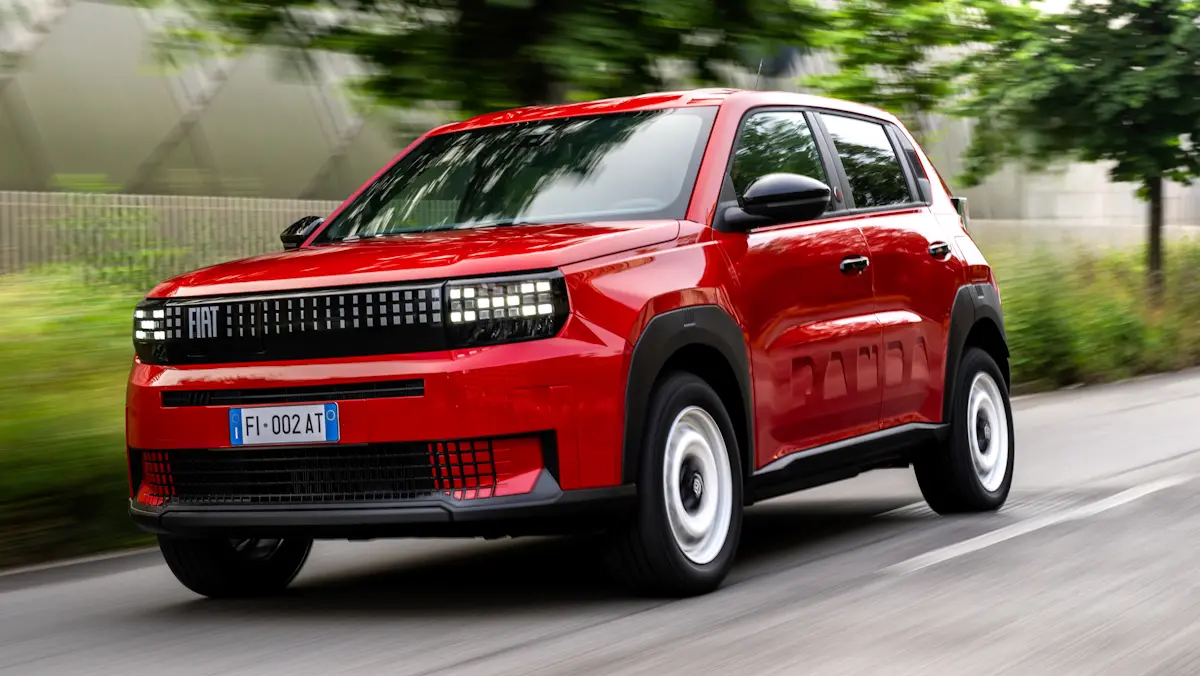 Fiat Grande Panda novo uno novo argo frente vermelho