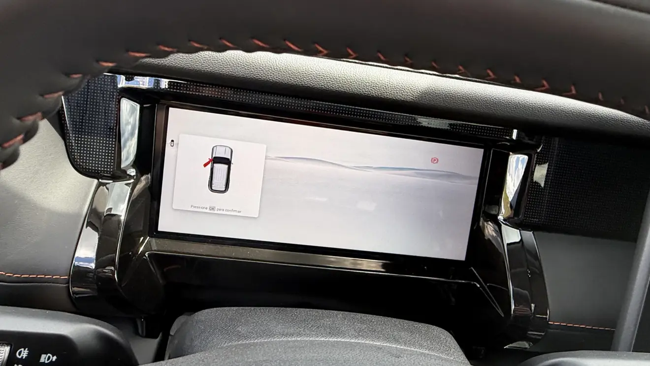 painel de instrumentos ligado do Jetour T1