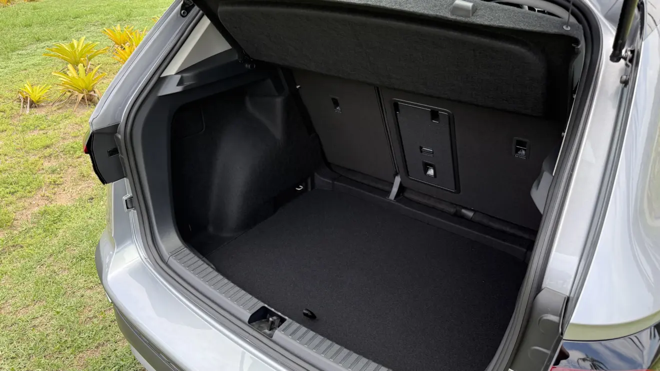 porta-malas do VW Taos Highline 2026