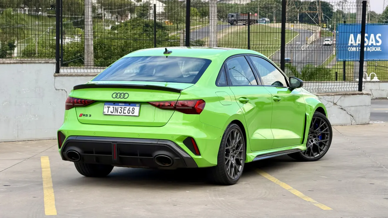 Audi RS3 Track [Auto+ / João Brigato]