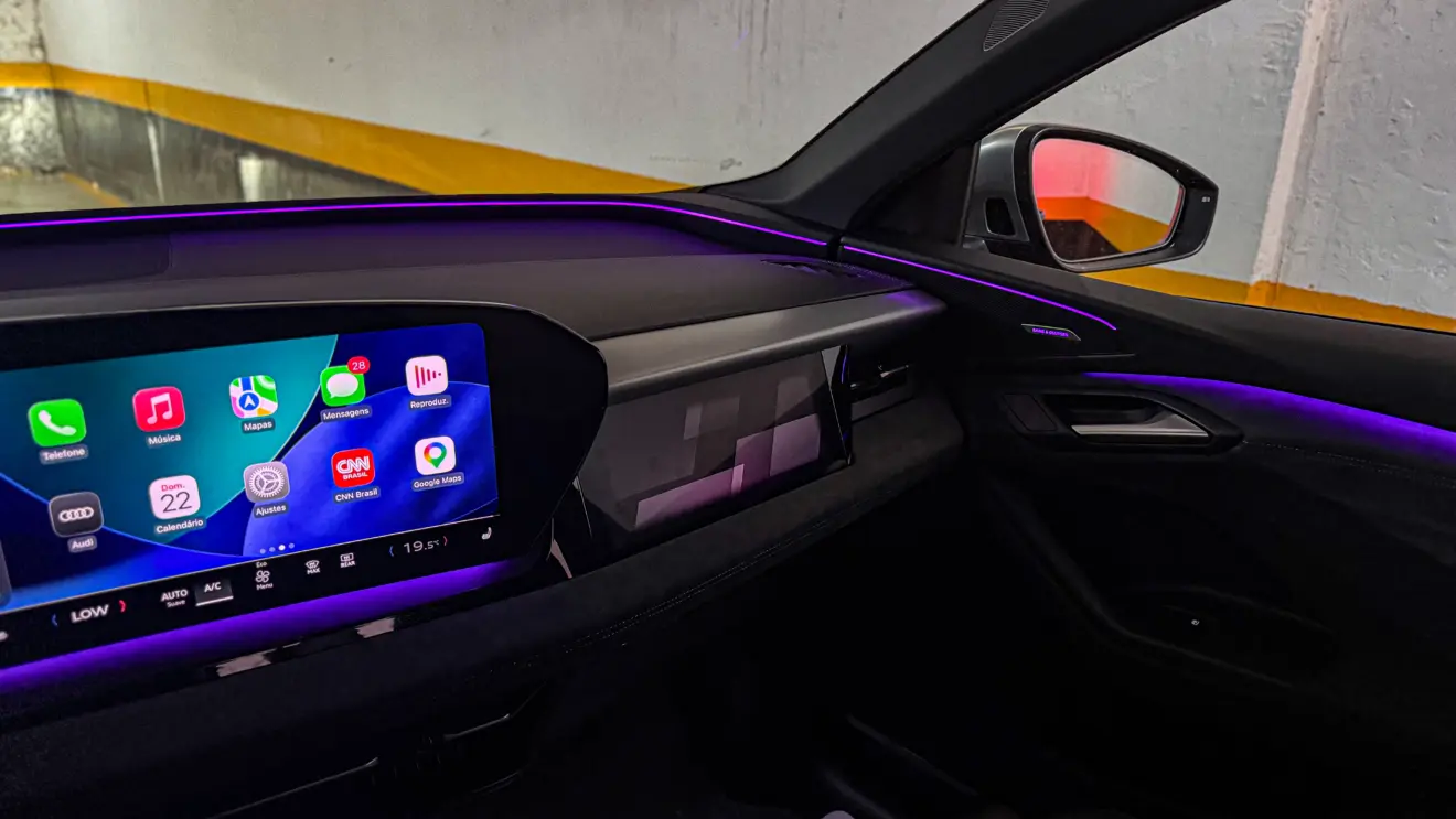 Audi SQ6 e-tron interior para avaliação