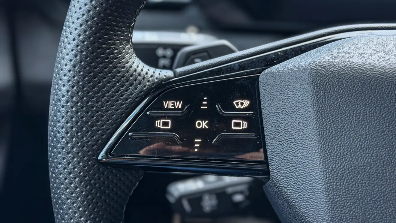 Audi SQ6 e-tron interior para avaliação