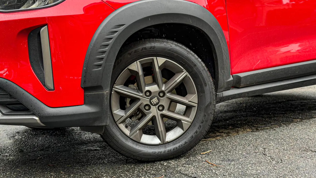 Fiat Pulse 1.3 Drive na cor Vermelho Monte Carlo