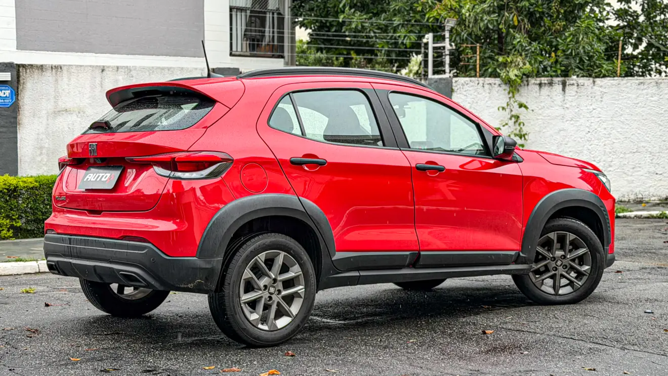 Fiat Pulse 1.3 Drive na cor Vermelho Monte Carlo