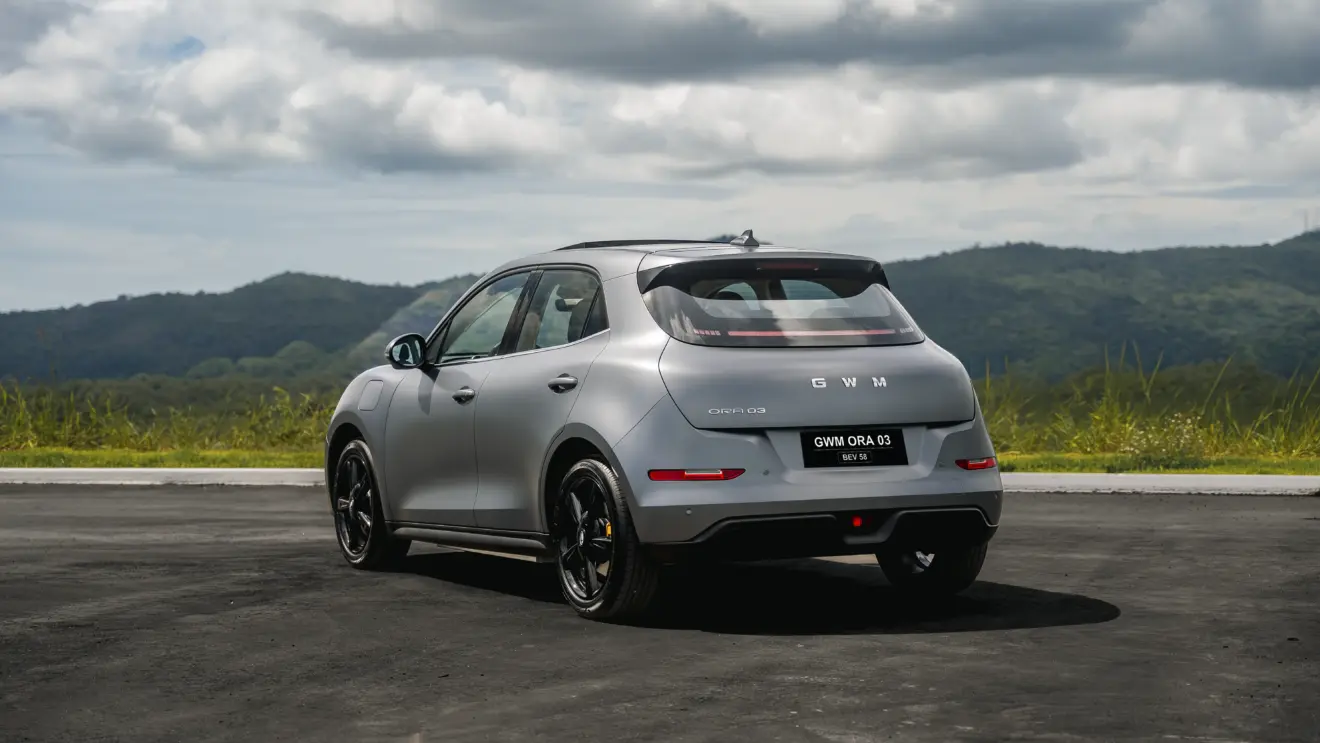 GWM Ora 03 BEV 58 na cor cinza estático