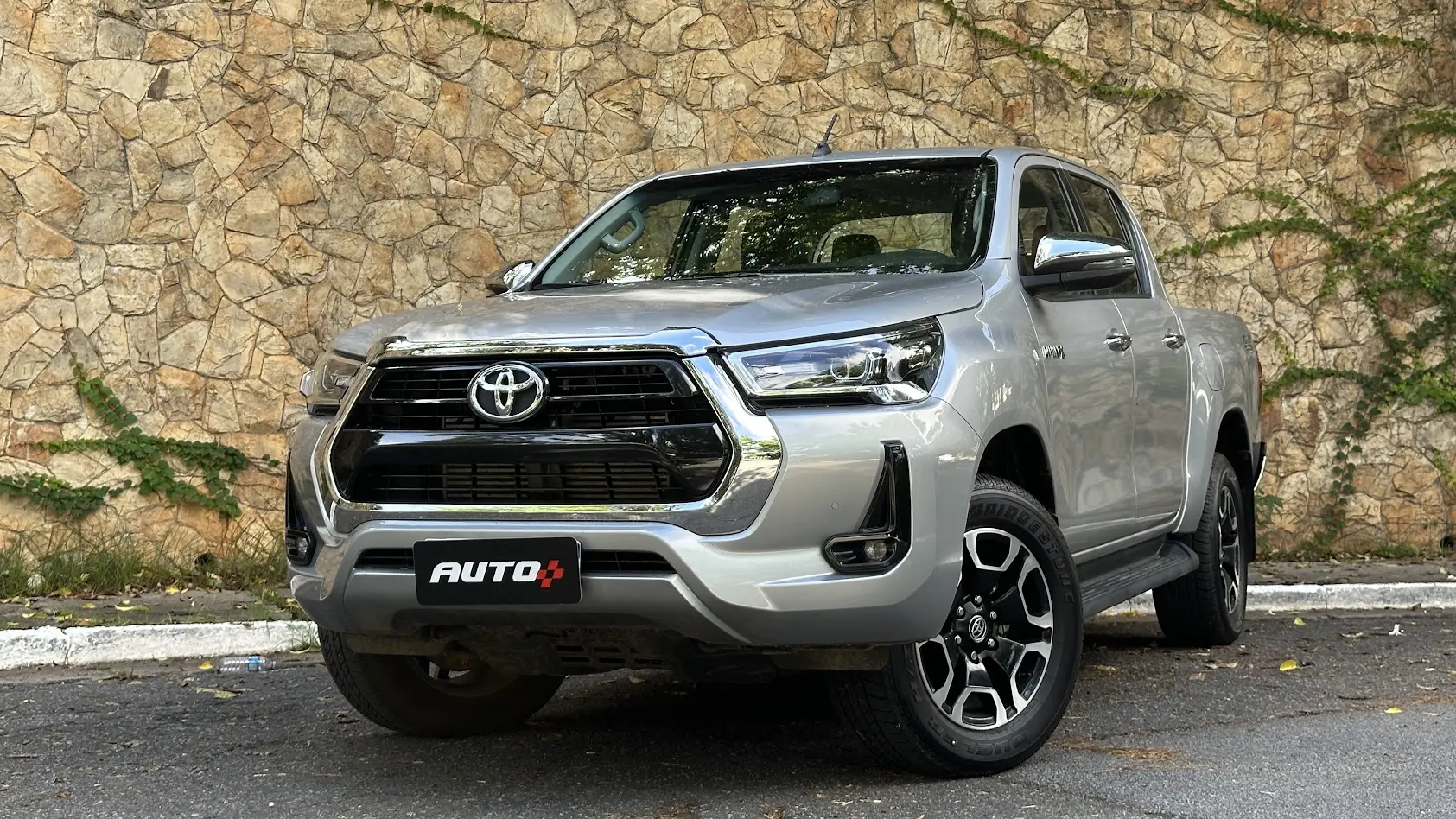 Fiat é a rainha do segmento de caminhonetes em 2026 com Strada e Toro