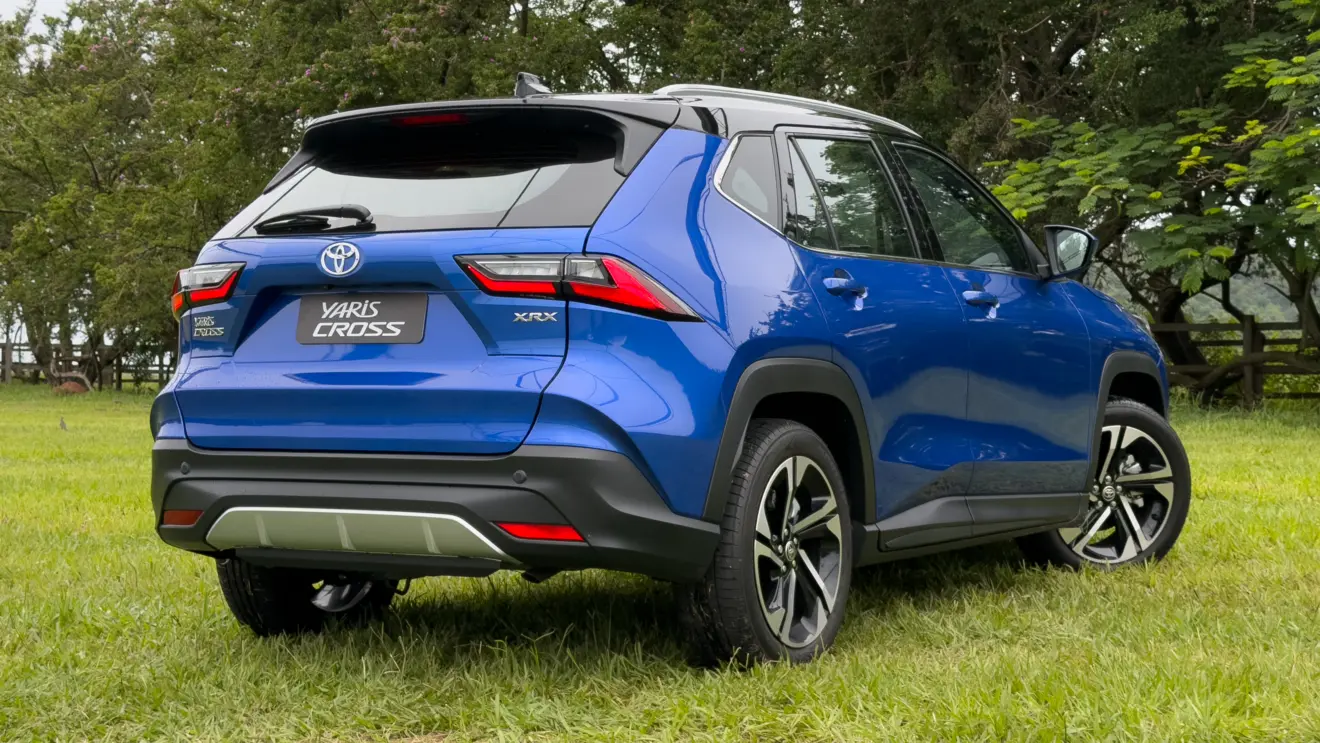 Toyota Yaris Cross XRX 1.5 Flex azul estático