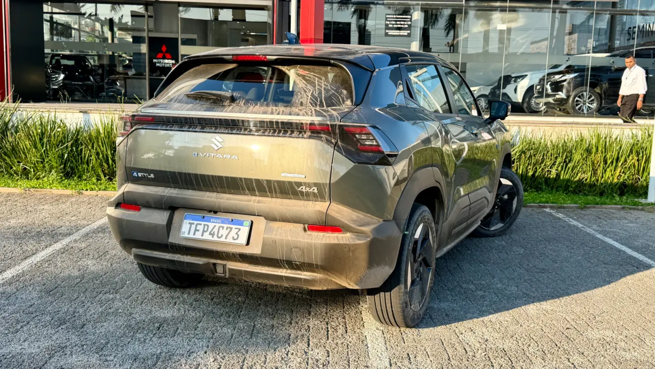 Suzuki e-Vitara [Auto+ / João Brigato]