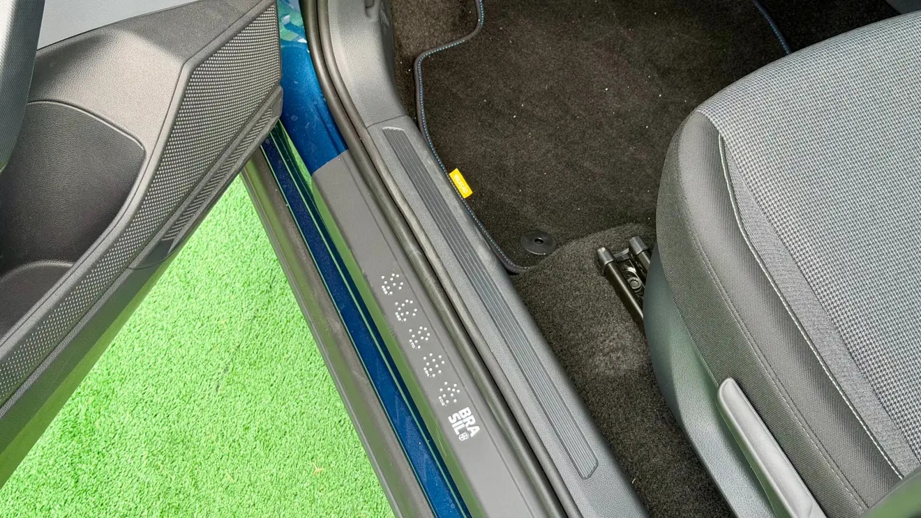 soleira t-cross seleção