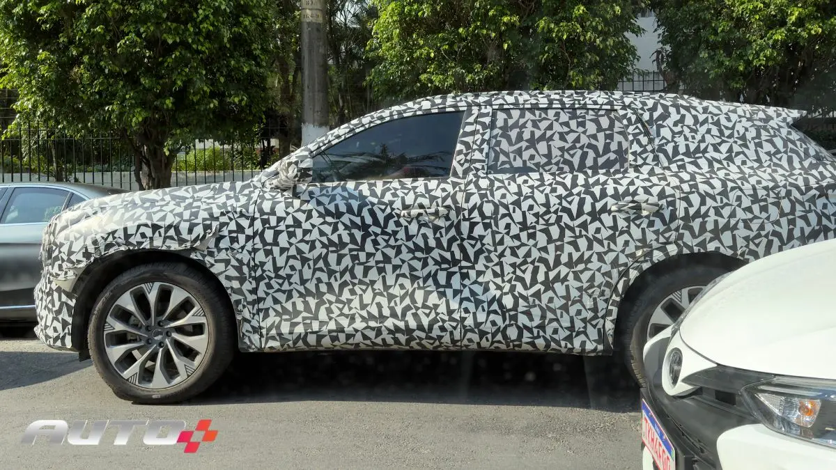 Flagra Changan CS75 camuflado em São Paulo