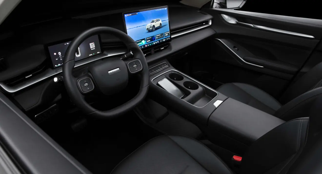 Interior preto do GWM Haval H6 PHEV35
