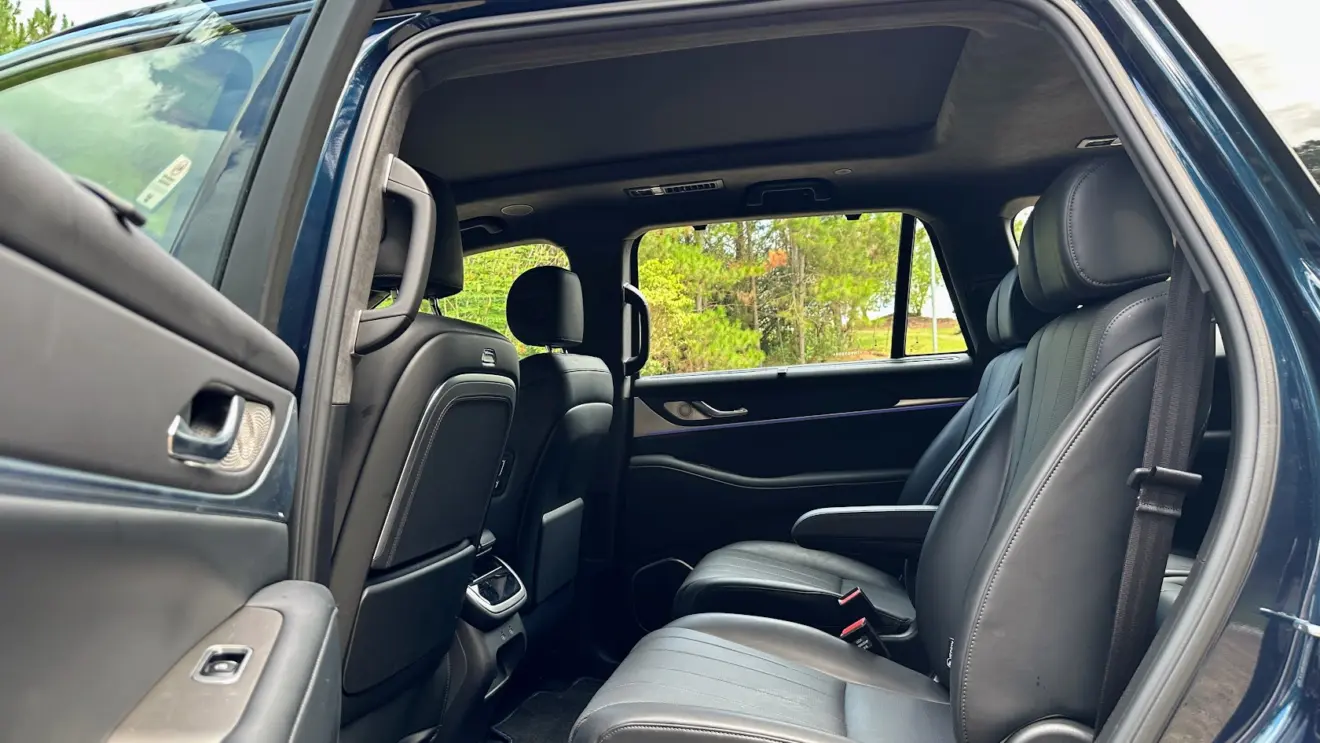 Espaço traseiro do GWM Wey 07