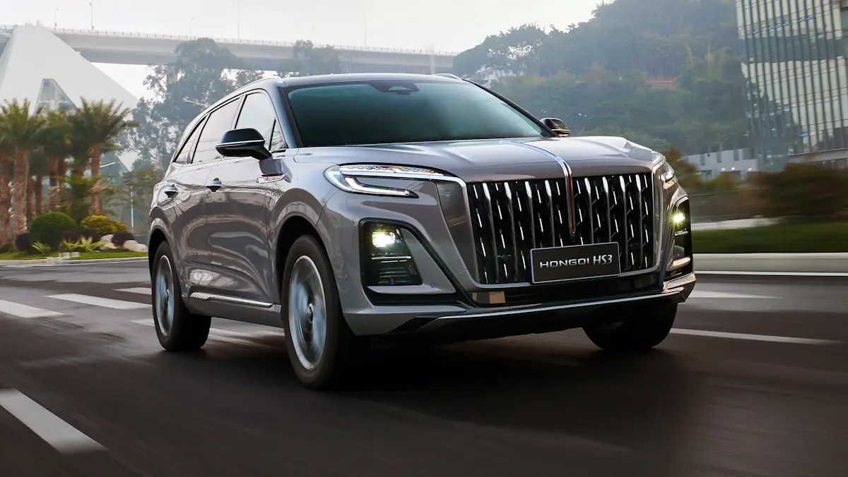 Hongqi HS3 [divulgação]