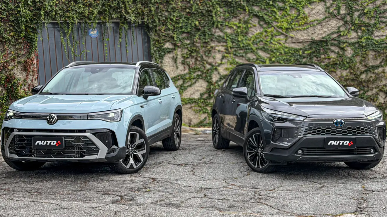 Toyota Corolla Cross XRX Hybrid vs Volkswagen Taos Highline estáticos