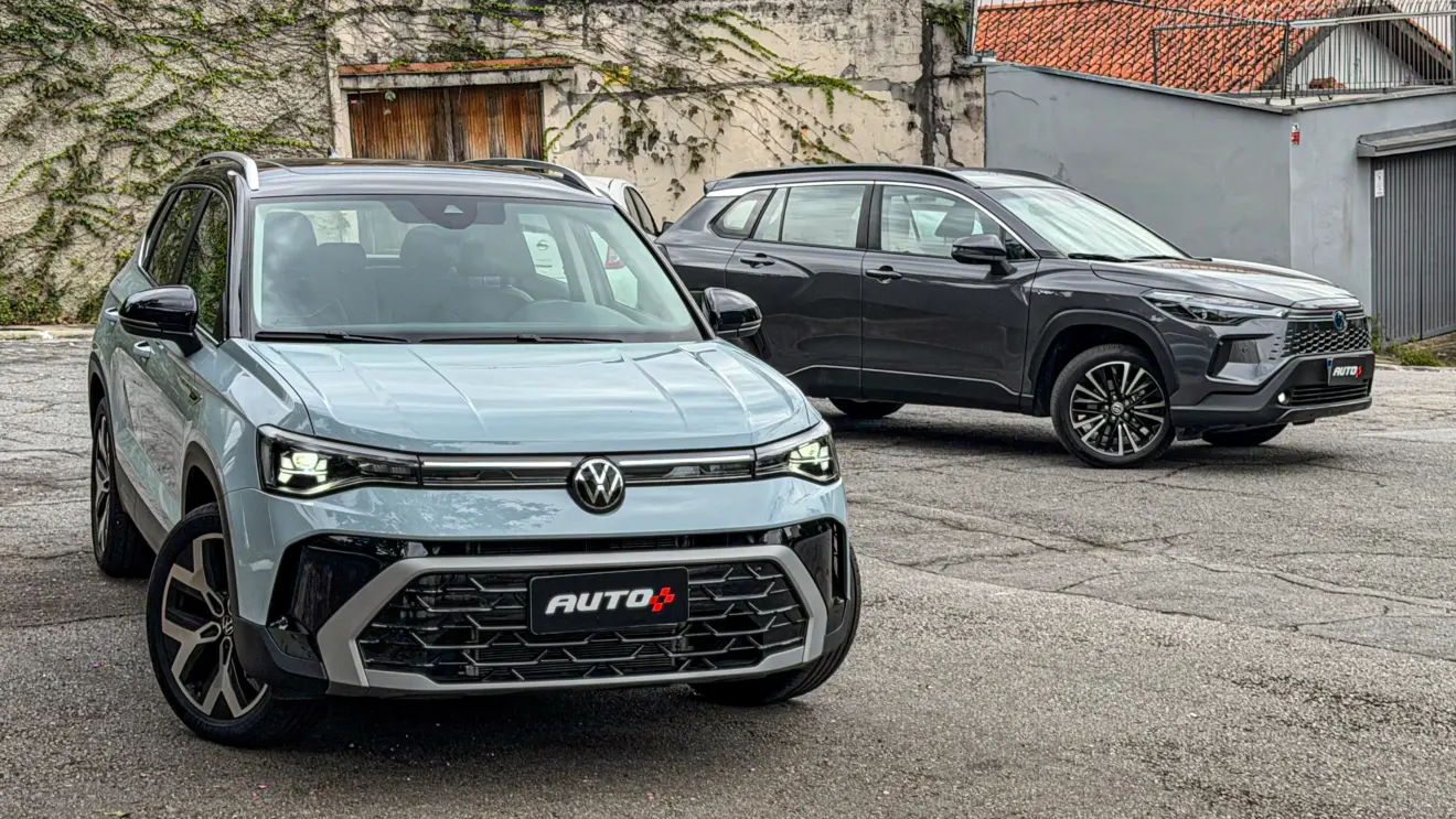 Toyota Corolla Cross XRX Hybrid vs Volkswagen Taos Highline estático