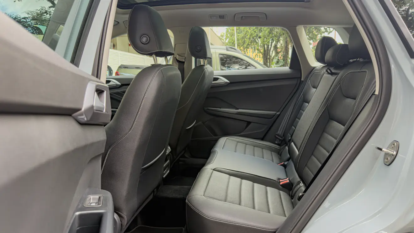 Volkswagen Taos Highline, interior para avaliação