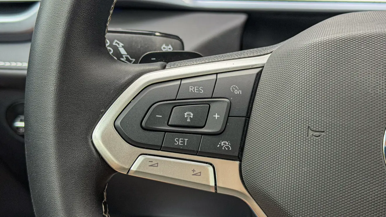 Volkswagen Taos Highline, interior para avaliação