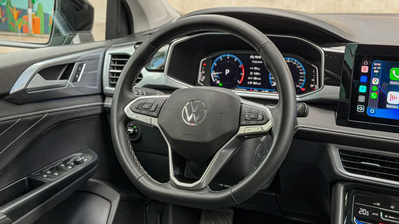 Volkswagen Taos Highline, interior para avaliação