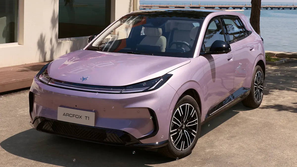 BAIC Arcfox T1 [divulgação]