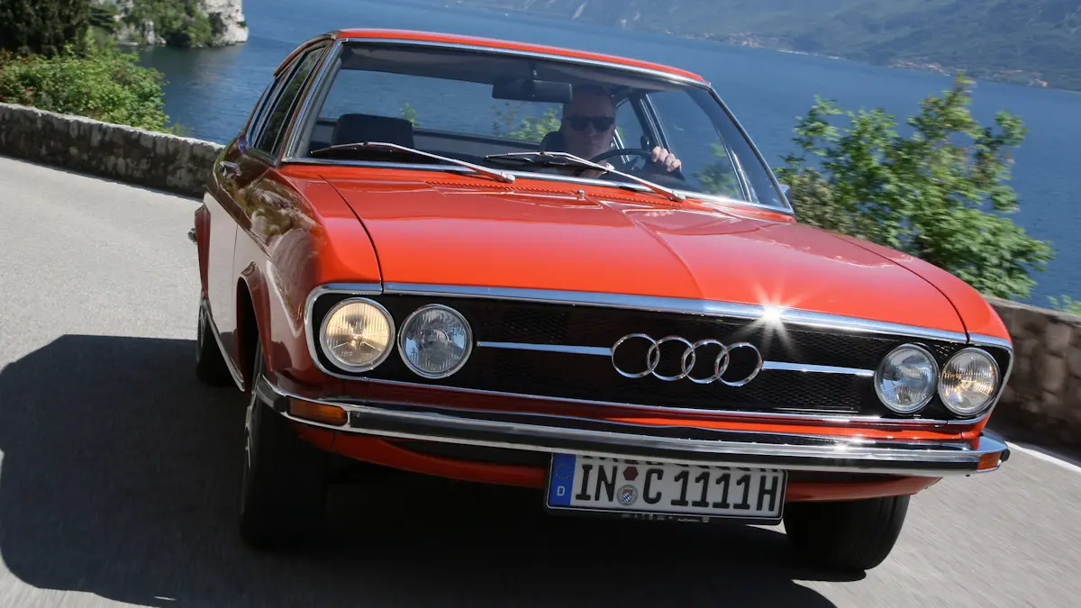Audi 100 Coupé [divulgação]