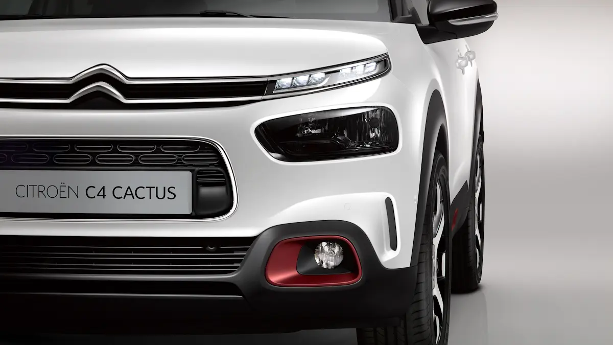 faróis divididos citroën c4 cactus