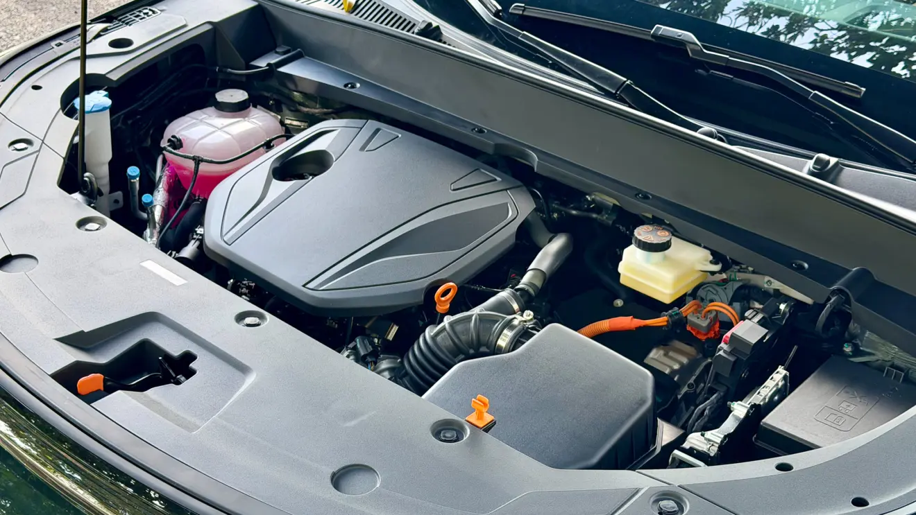 Motor Geely ex5 híbridog