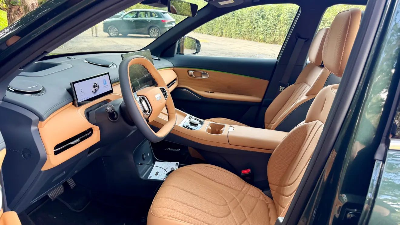 Banco dianteiro Geely ex5 híbridog