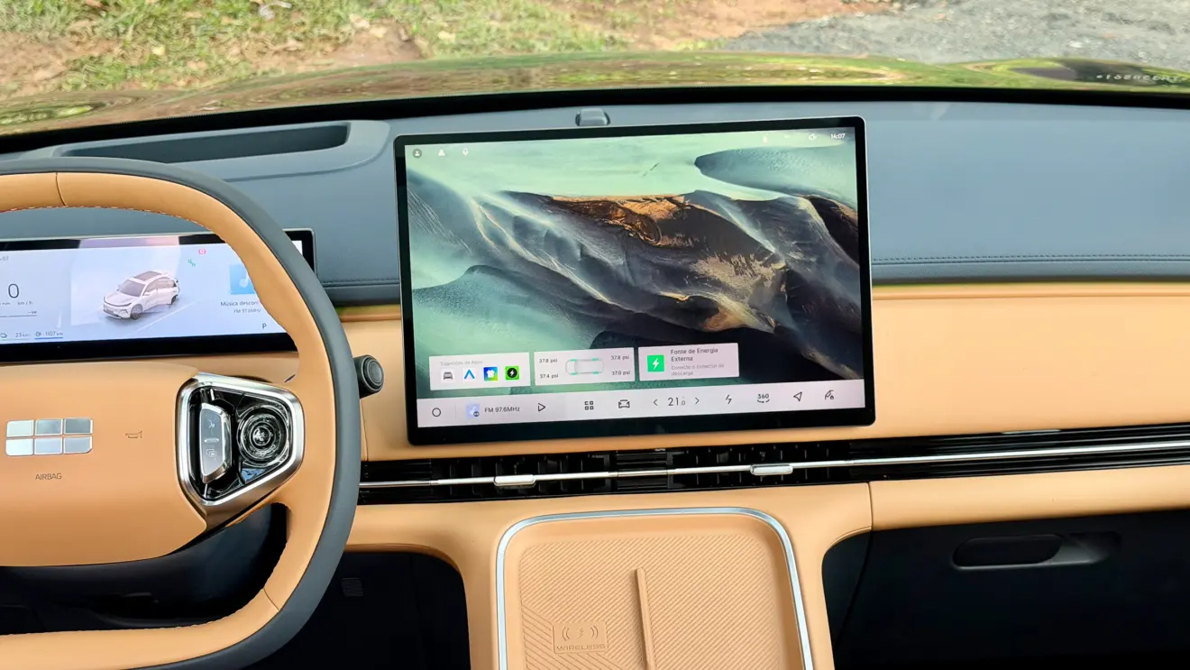 Central multimídia Geely ex5 híbrido