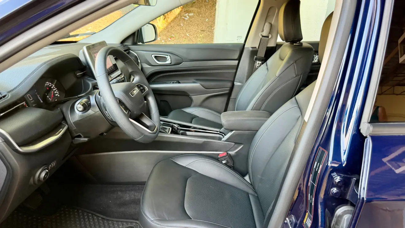 banco dianteiro em couro jeep compass sport