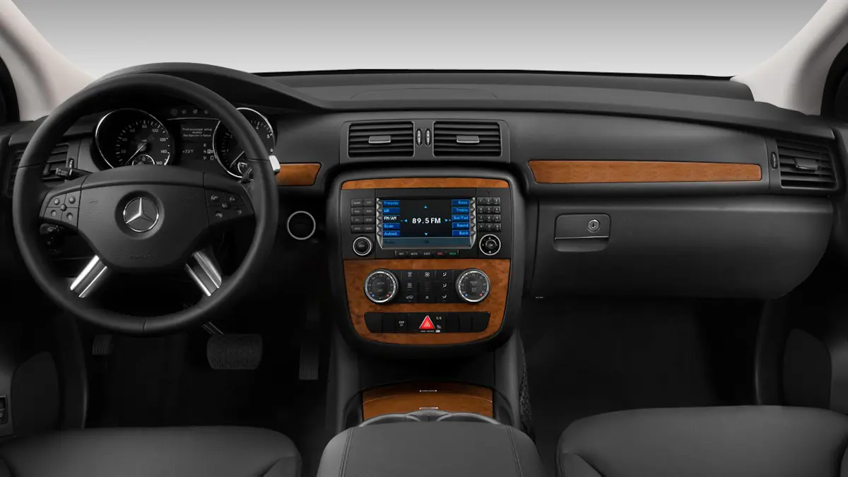 interior Mercedes-Benz Classe R [divulgação]