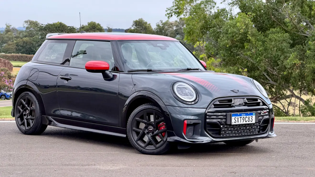 Mini Cooper John Cooper Works [Auto+ / João Brigato]