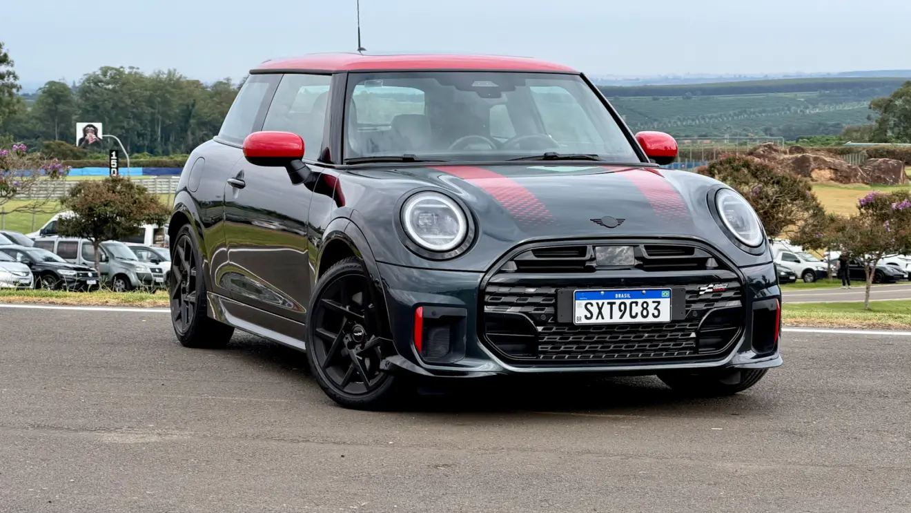 Mini Cooper John Cooper Works [Auto+ / João Brigato]