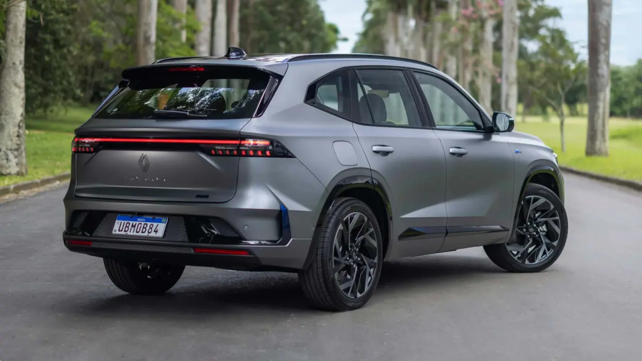 Renault Koleos full hybrid E-Tech