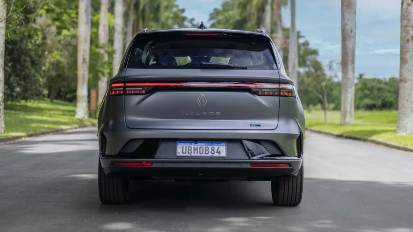 Renault Koleos full hybrid E-Tech