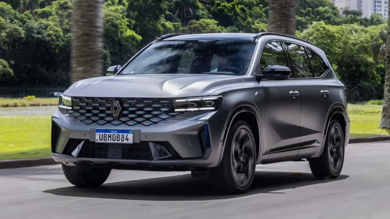 Renault Koleos full hybrid E-Tech