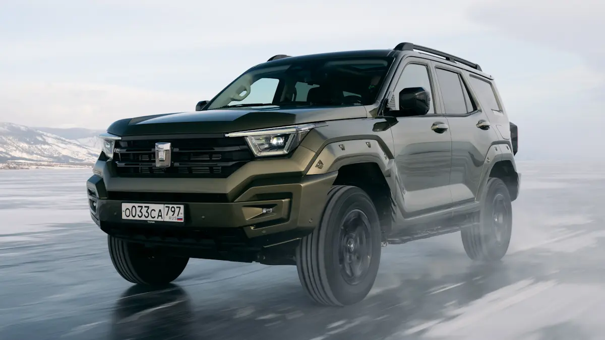 dianteira gwm tank 400 verde