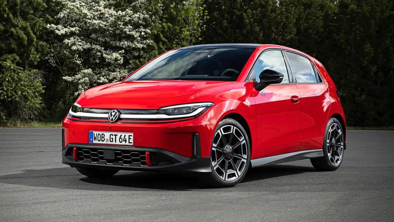 volkswagen polo gti vermelho de frente