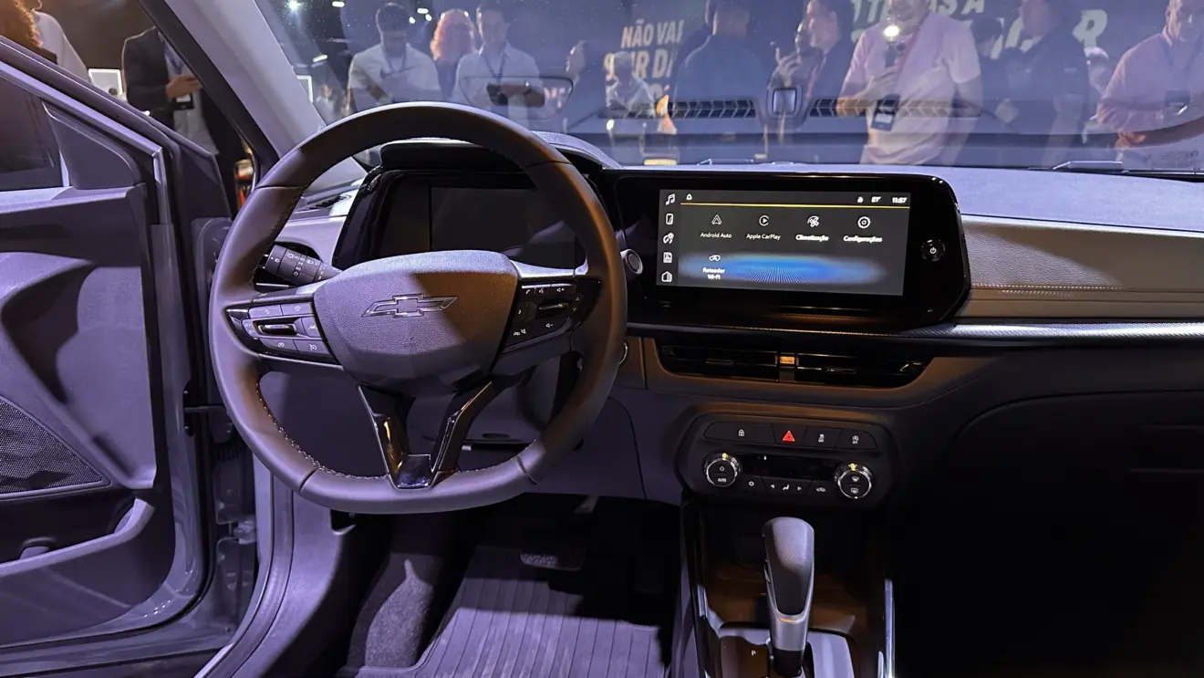 interior Chevrolet Sonic Premier [divulgação]