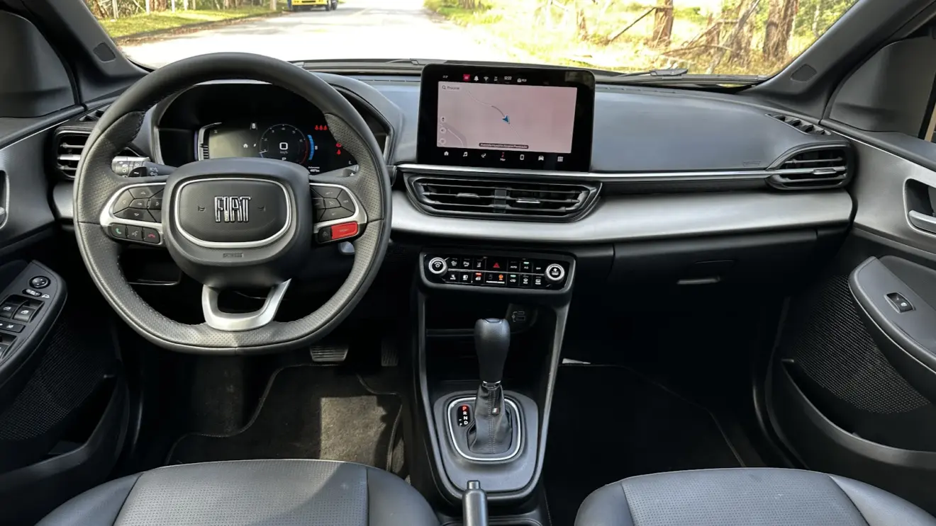 interior Fiat Pulse Impetus [Auto+ / Rafael Pocci Dea]