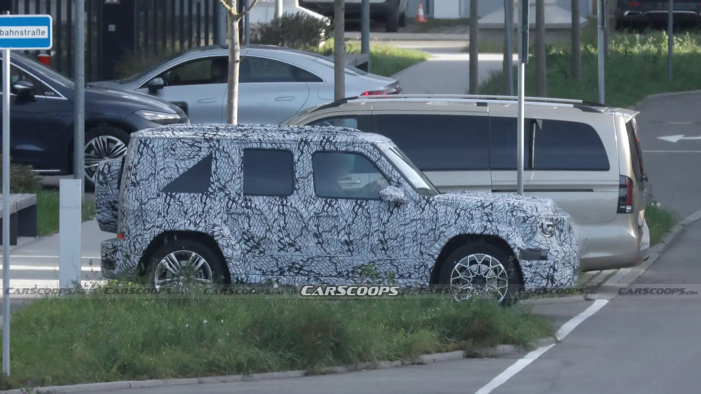 Mercedes-Benz Mini Classe G em testes camuflado